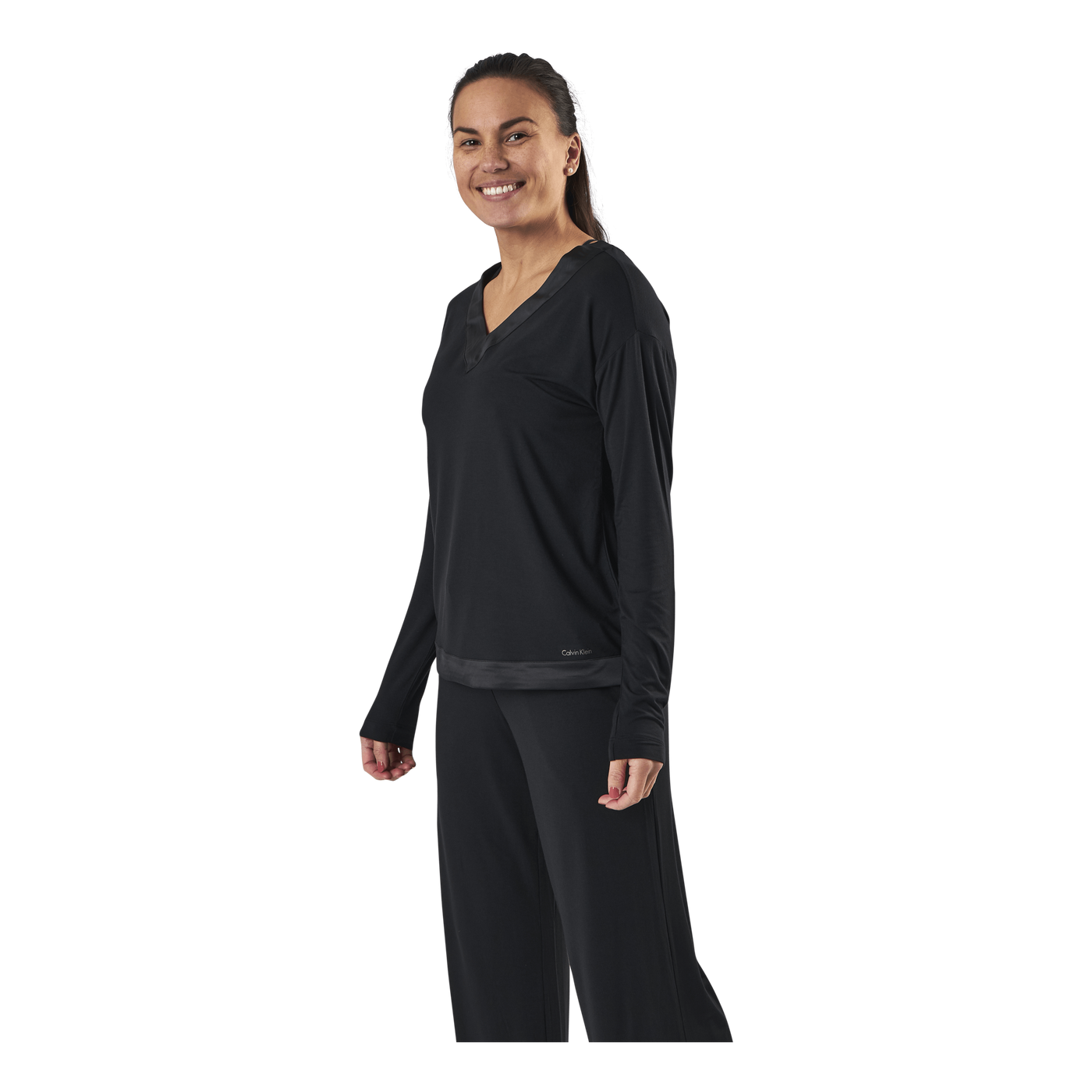 L/S V-Neck Black
