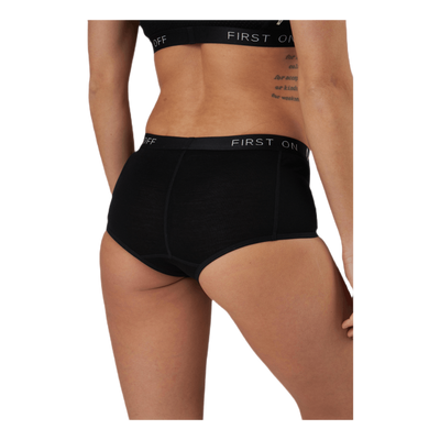 Sylvia Boyleg Black
