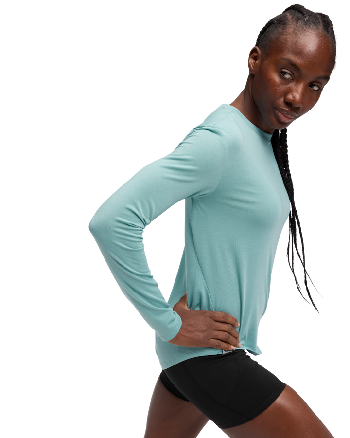W Hoka Essential Ls Tee Sea Water