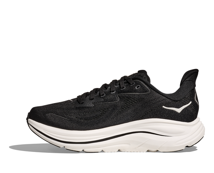 W Clifton 10 Black / White