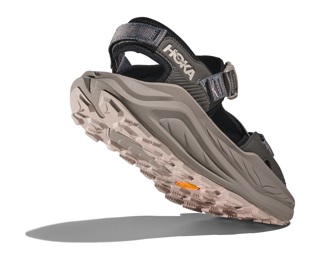 Hoka Infini Hike TC Men in Black / Cement, rear angle view