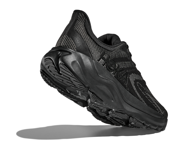 M Arahi 8 Wide Black / Black