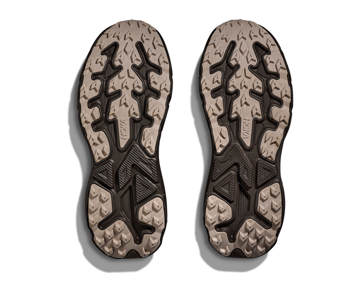 Hoka Challenger 8 Men in Mustard Seed / Black, outsole