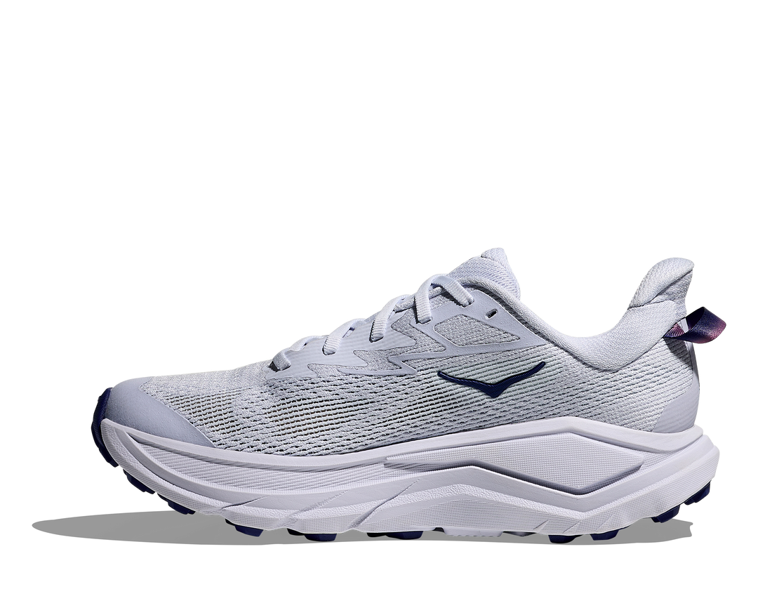 Hoka Challenger 8 Women in Ambient Blue / Blueberry, side view, inner side