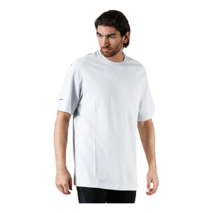 Tech Pack Top White/Black