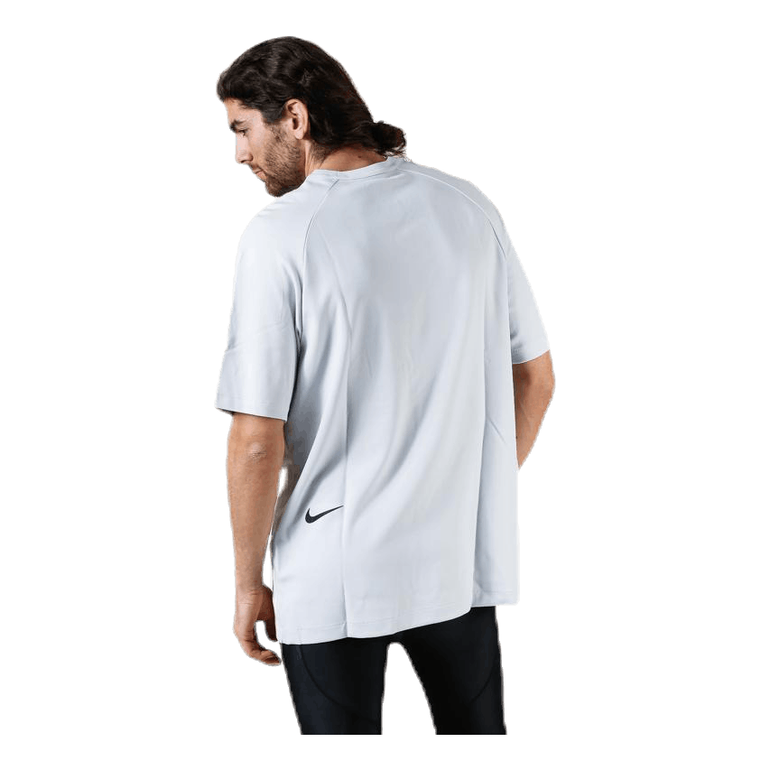 Tech Pack Top White/Black