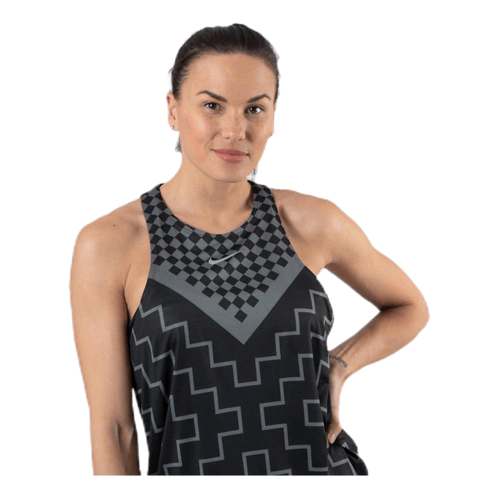 Tank Runway Geo Grey