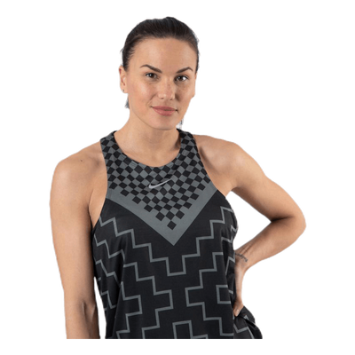 Tank Runway Geo Grey