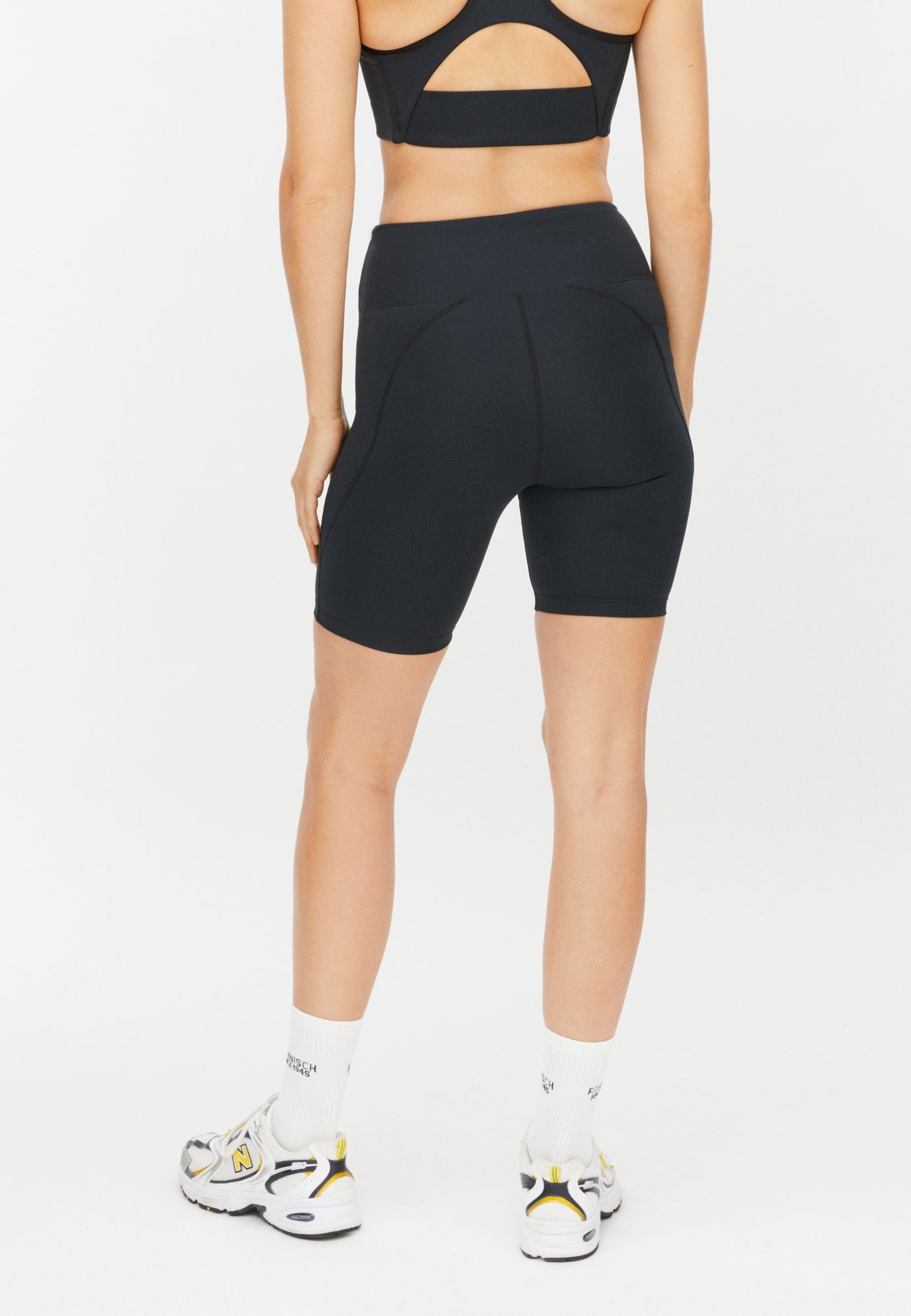 Flattering High Waist Bike Tig Black