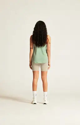 Collective Singlet W