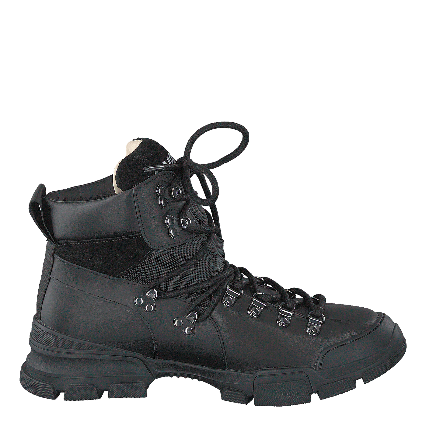 Tracking Boot Black