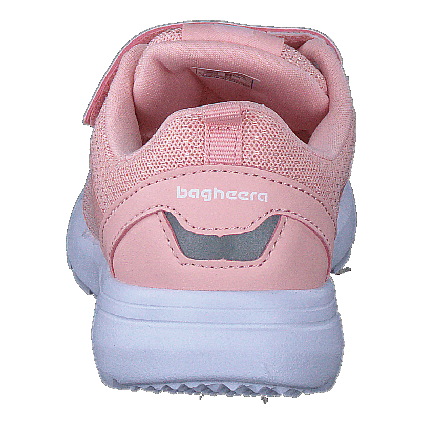 Moxie Soft Pink/white