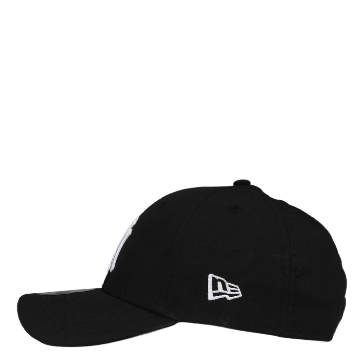 Monochrome 9forty Yankees Black