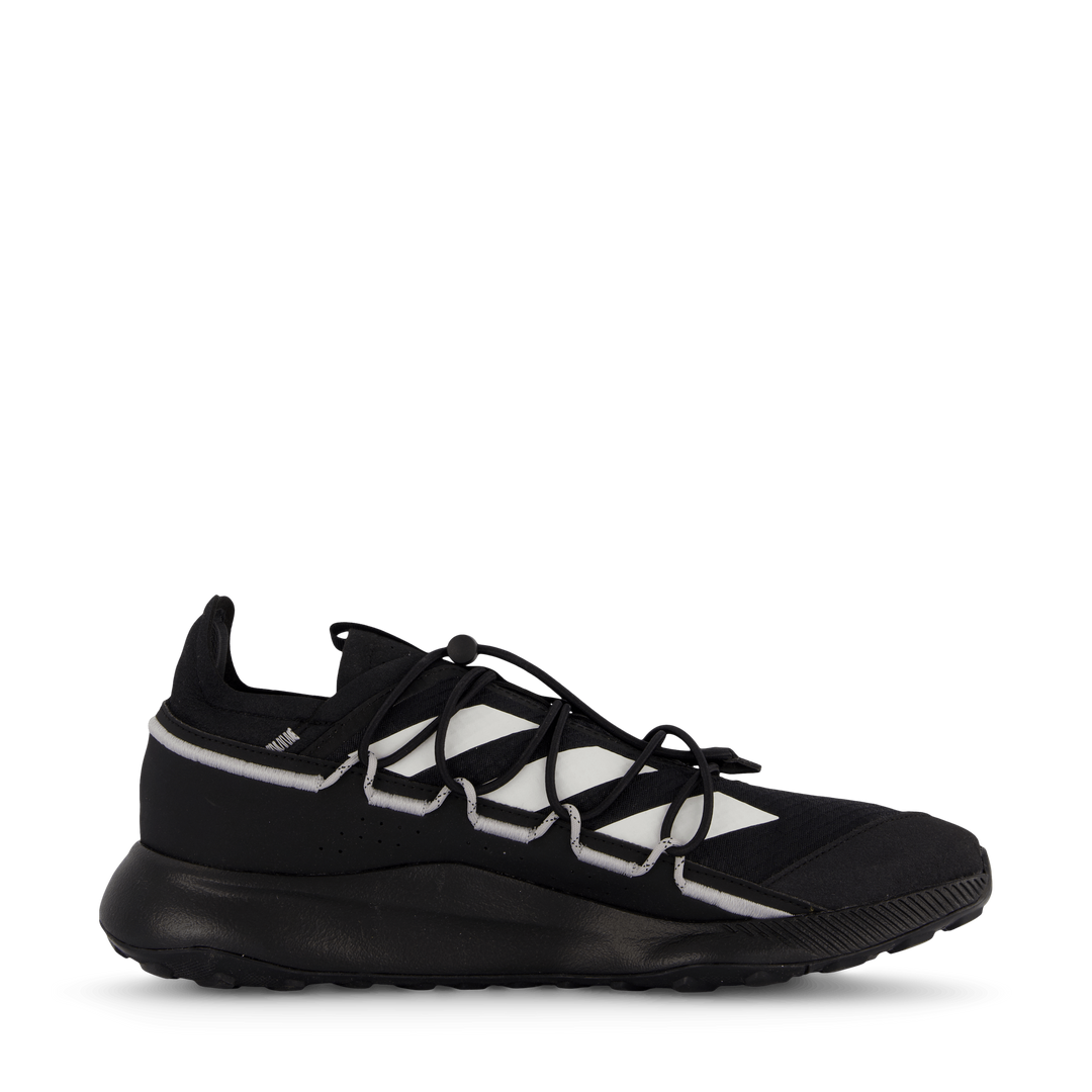 Terrex Voyager 21 Travel Shoes Core Black / Chalk White / Grey Two