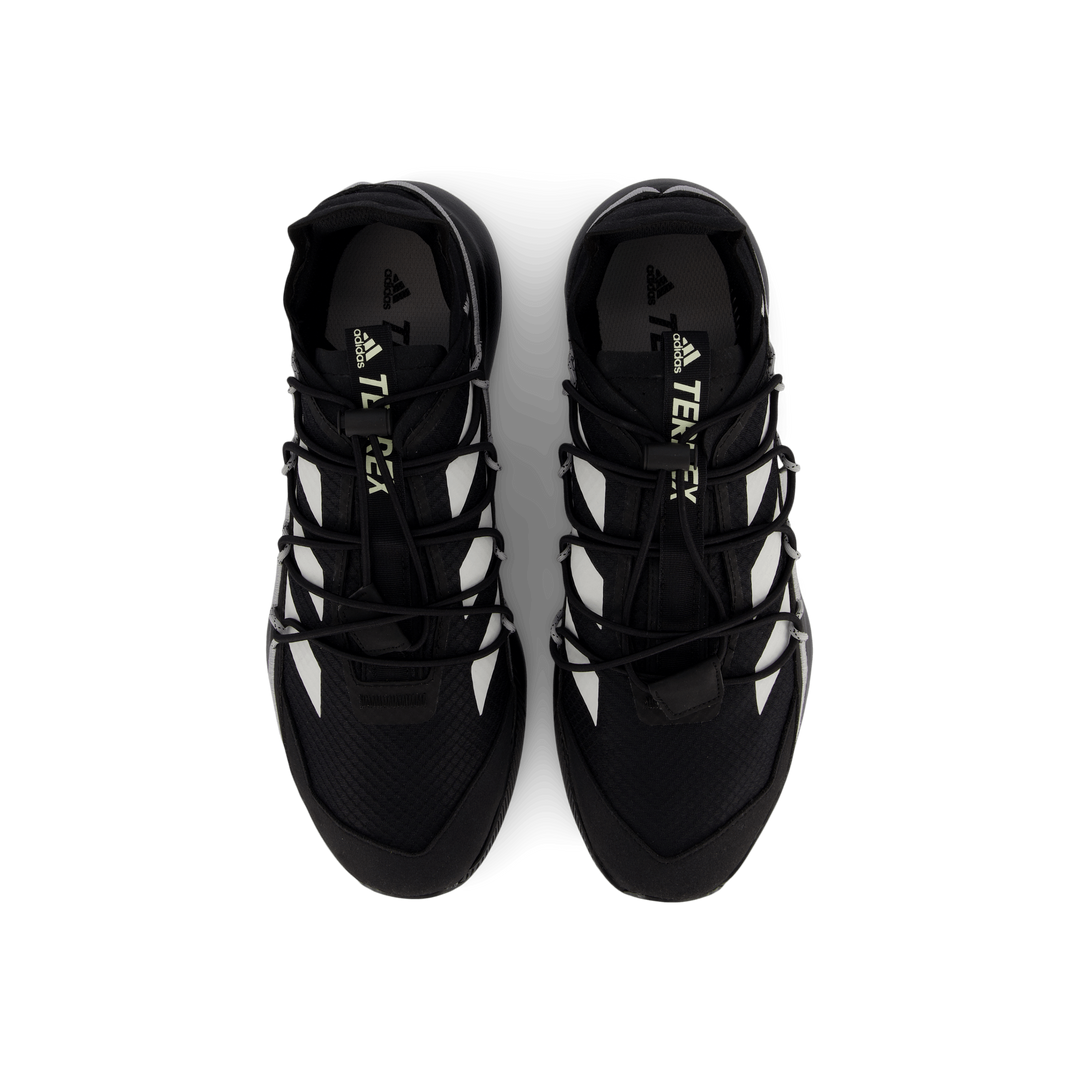 Terrex Voyager 21 Travel Shoes Core Black / Chalk White / Grey Two