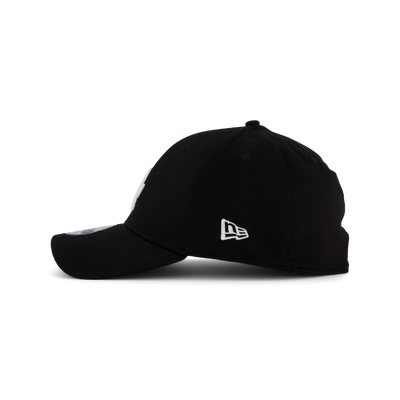 League Essential 39thirty Los