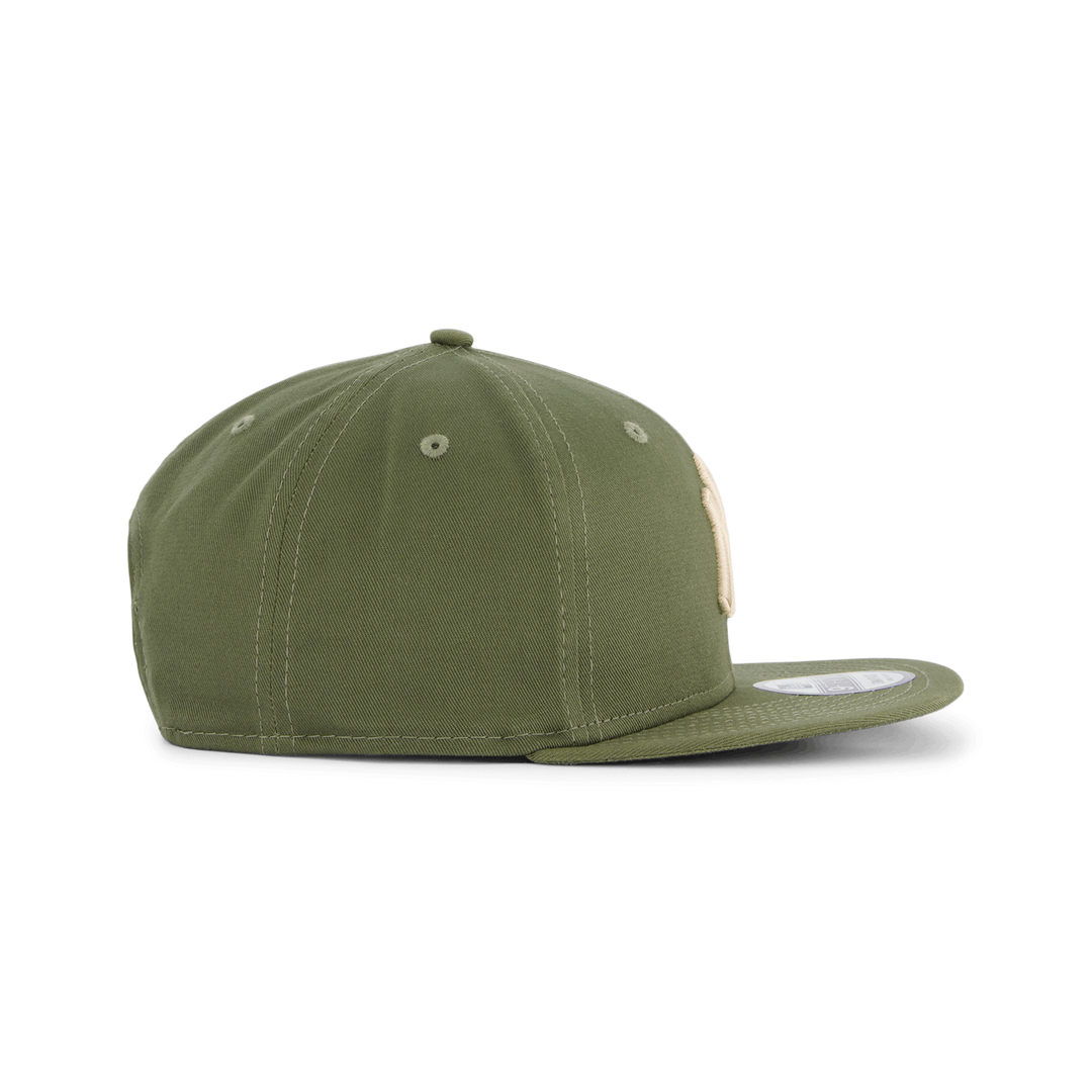 League Essential 9fifty New Yo Novstn