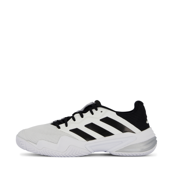 Barricade 13 M White