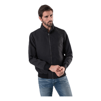 Melker            Black