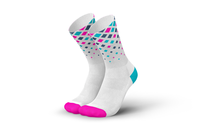 Running Crystals White Pink Cy
