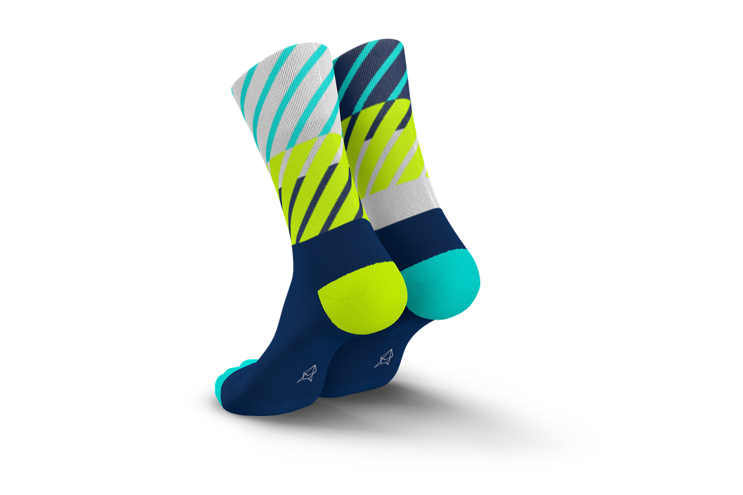 Running Diagonals Navy Canary