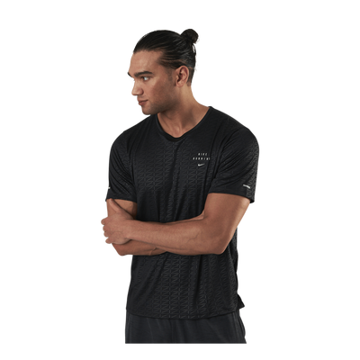 Miler Run Division Short Black