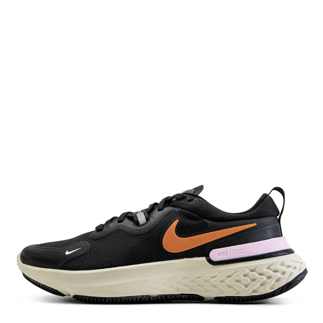 React Miler Black/Gold