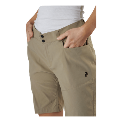 Iconiq Long Shorts Beige