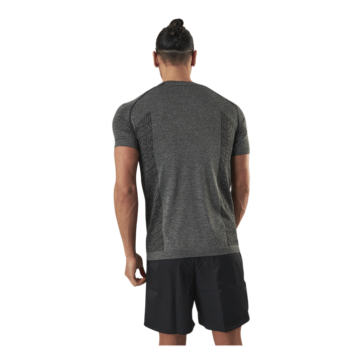 RTG Evoknit Tee Black