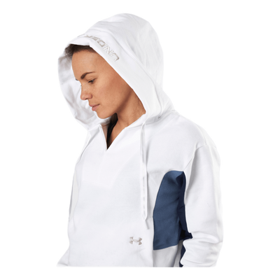 Rival Fleece EMB Hoodie White