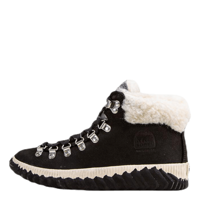 Out n About Plus Conquest Black