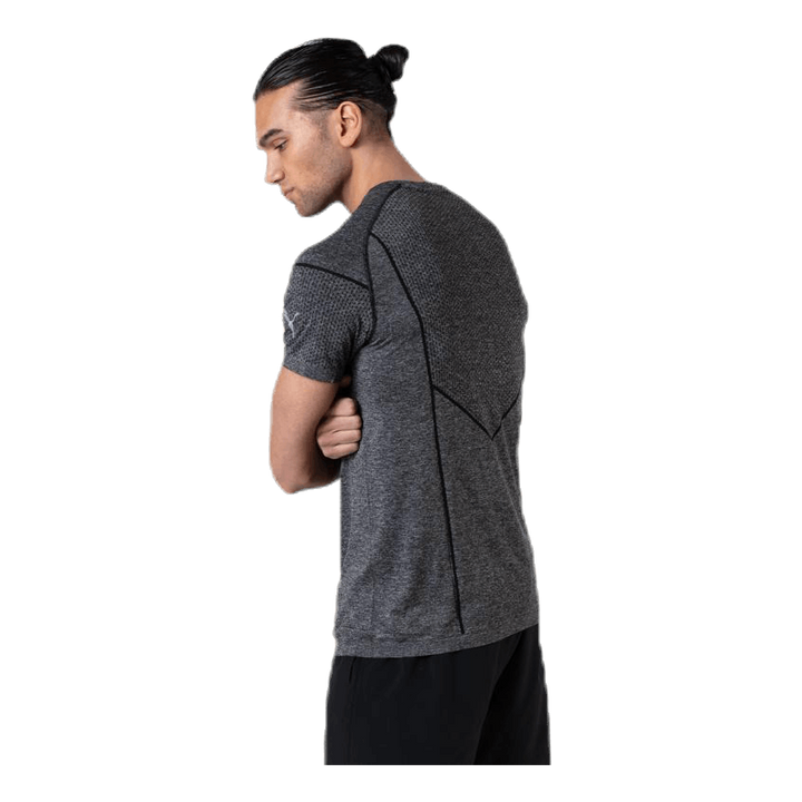 Reactive evoKNIT Tee Black