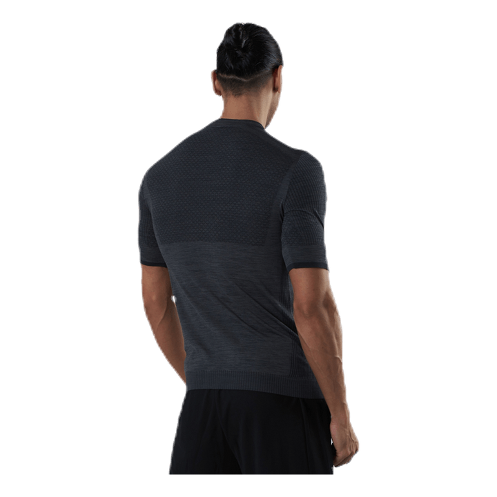 Tracker Seamless T-Shirt Black