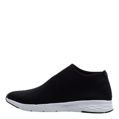 Nemi Black