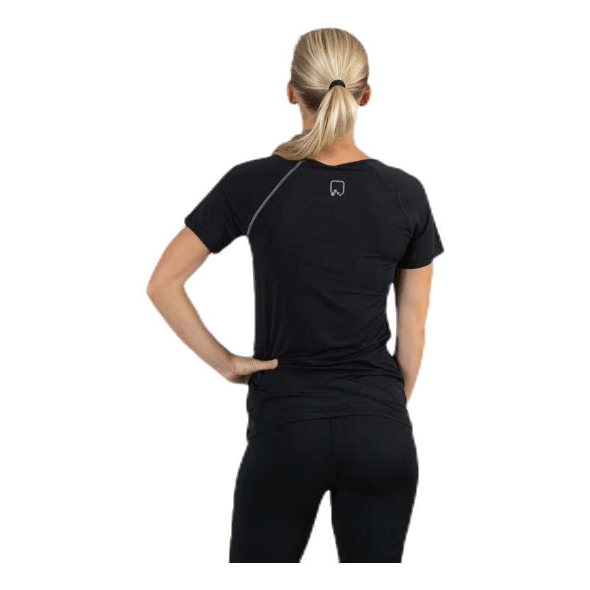 Performance Run  Ss Tee Black