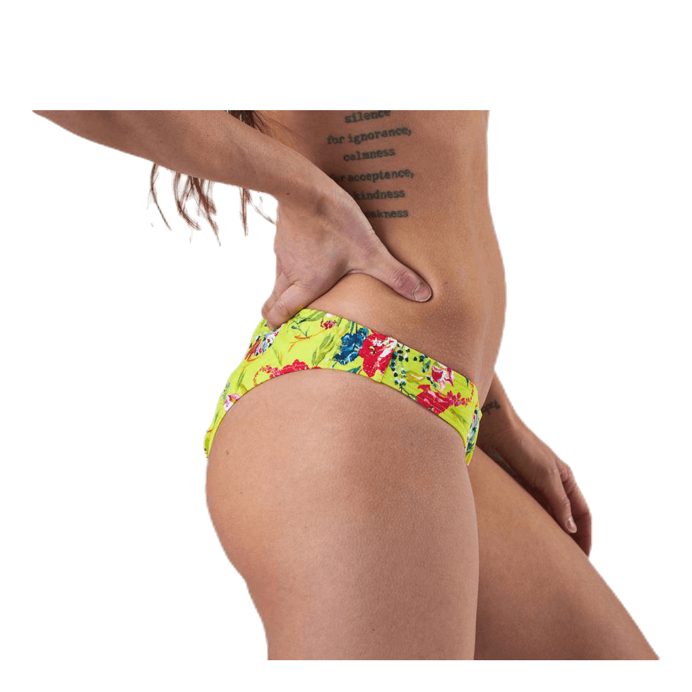 Aomi Nuka Bikini Brazil Pink
