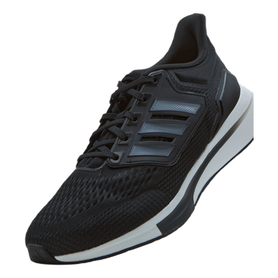 EQ21 Run Shoes Core Black / Iron Metallic / Carbon