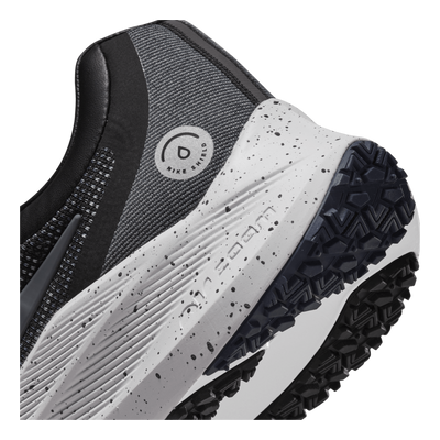Winflo 8 Shield Men's Running  Black/iron Grey-metallic Silve
