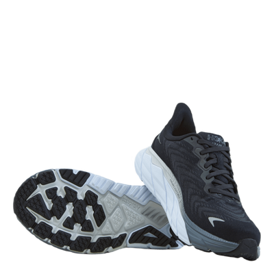 W Arahi 6 Wide Black / White