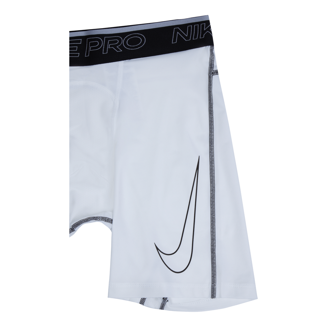 nike pro standard fit shorts