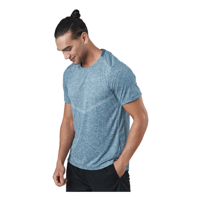 Nike Dri-fit Rise 365 Men's Sh Ash Green/htr/reflective Silv