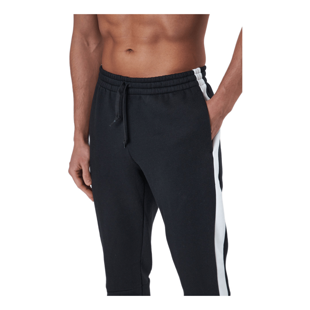 M Cb Pt Black/white