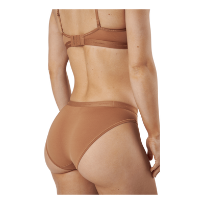 Bikini Sandalwood