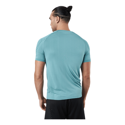 Train Formknit Seamless Tee Mineral Blue