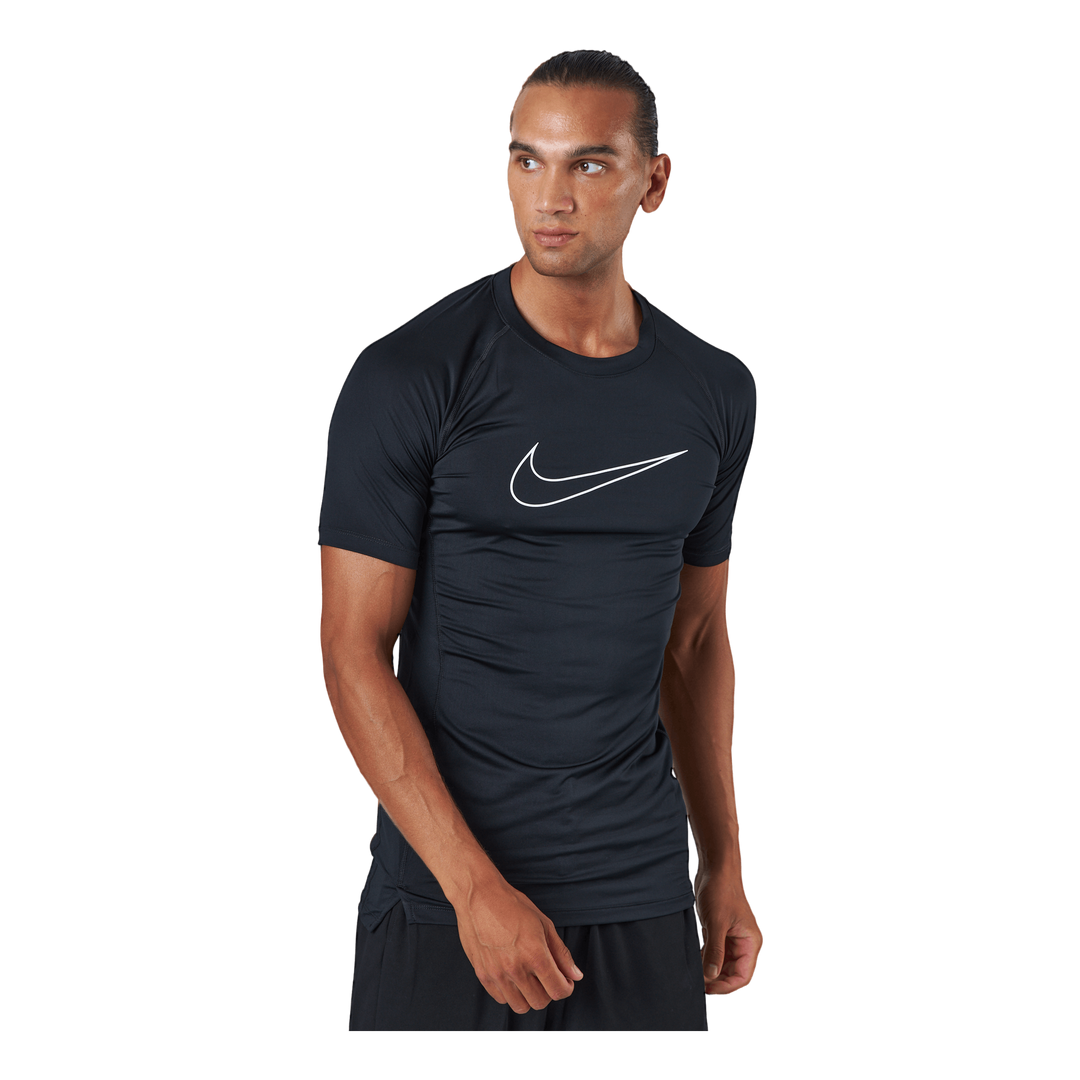 nike dri fit shirts tight
