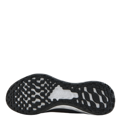 Nike Revolution 6 Next Nature  Black/metallic Gold-white