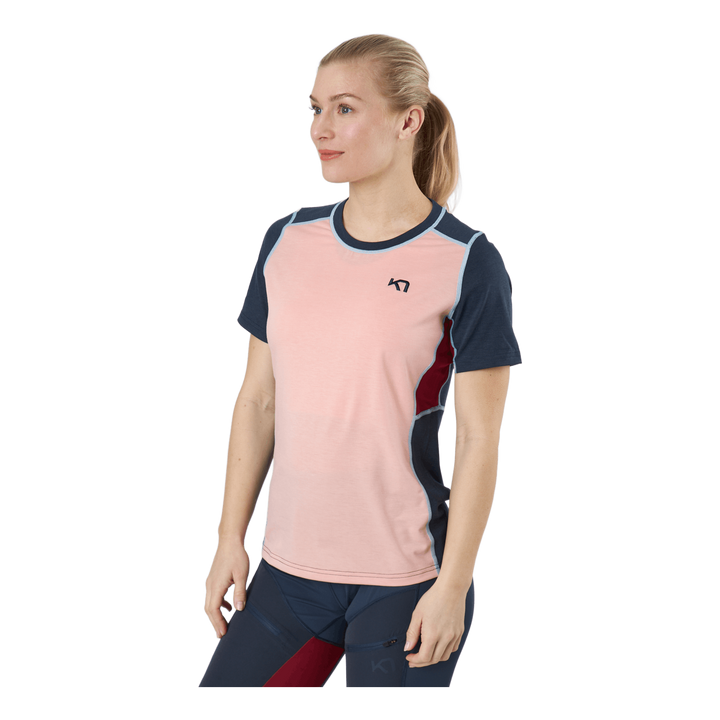Sanne Hiking Tee Dream