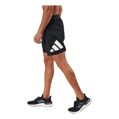 Train Essentials Logo Training Shorts Black