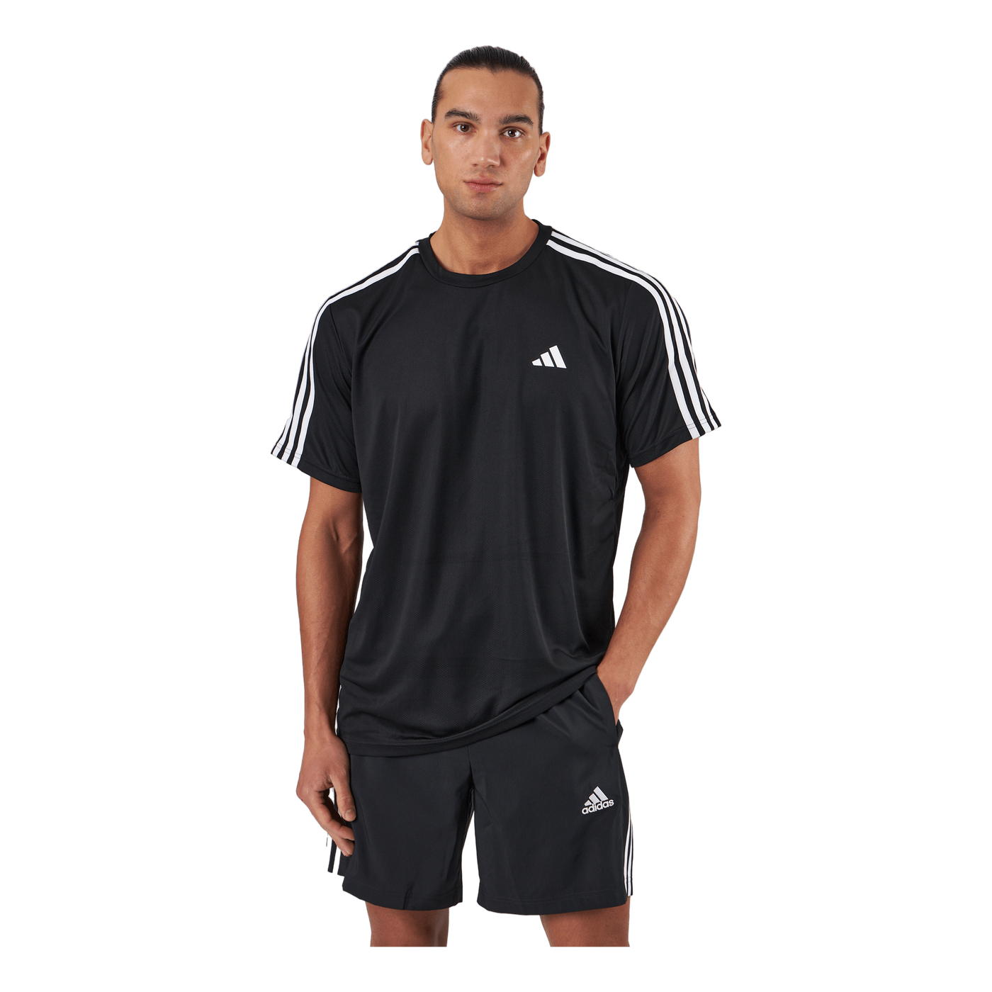 Train Essentials 3-Stripes Training T-Shirt Black