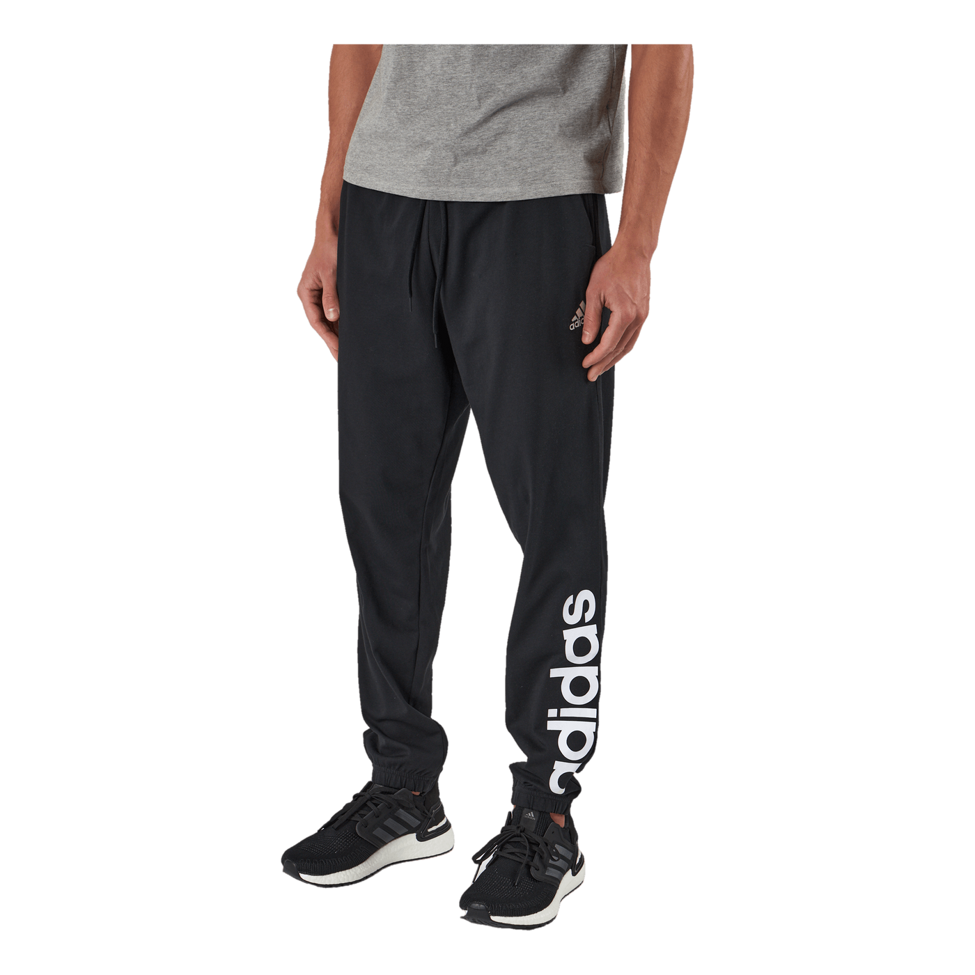 Essentials Single Jersey Tapered Elasticized Cuff Logo Joggers Black